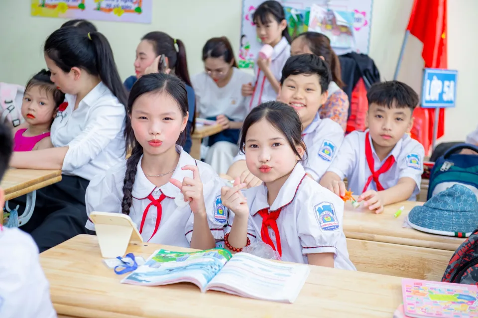 Đồ dùng học tập cần thiết